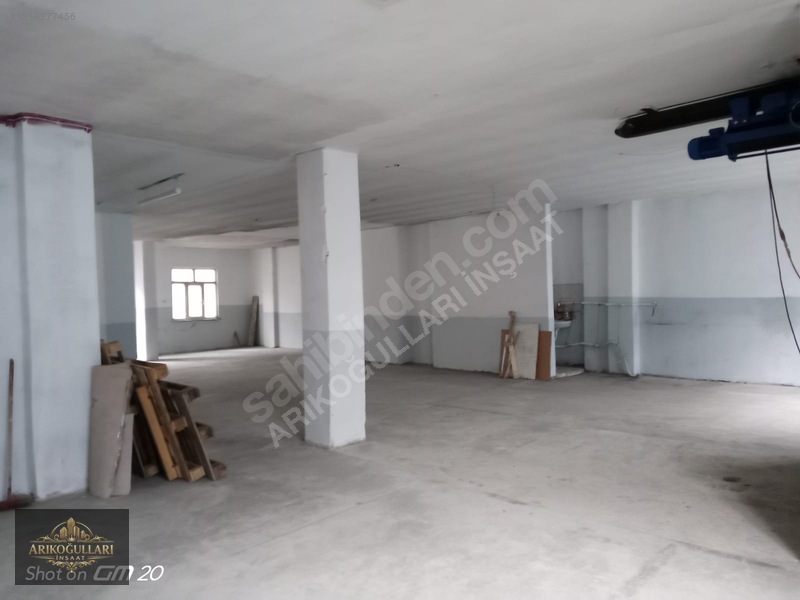 Uğur Mumcu'da 450 m² her işe uygun kiralık atölye — kapak fotoğrafı