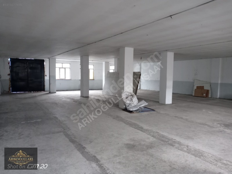 Uğur Mumcu'da 450 m² her işe uygun kiralık atölye — fotoğraf 2