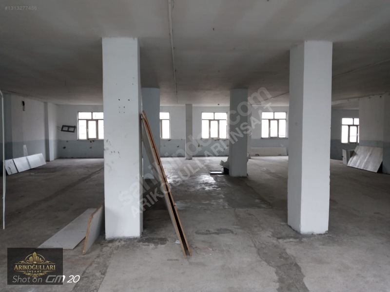Uğur Mumcu'da 450 m² her işe uygun kiralık atölye — fotoğraf 5