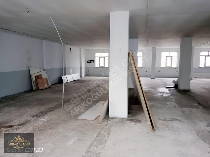 Uğur Mumcu'da 450 m² her işe uygun kiralık atölye — fotoğraf 6