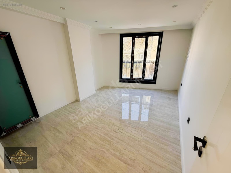 50. Yıl Mahallesi'nde cadde üzeri 3+1 ebeveyn banyolu daire — fotoğraf 3